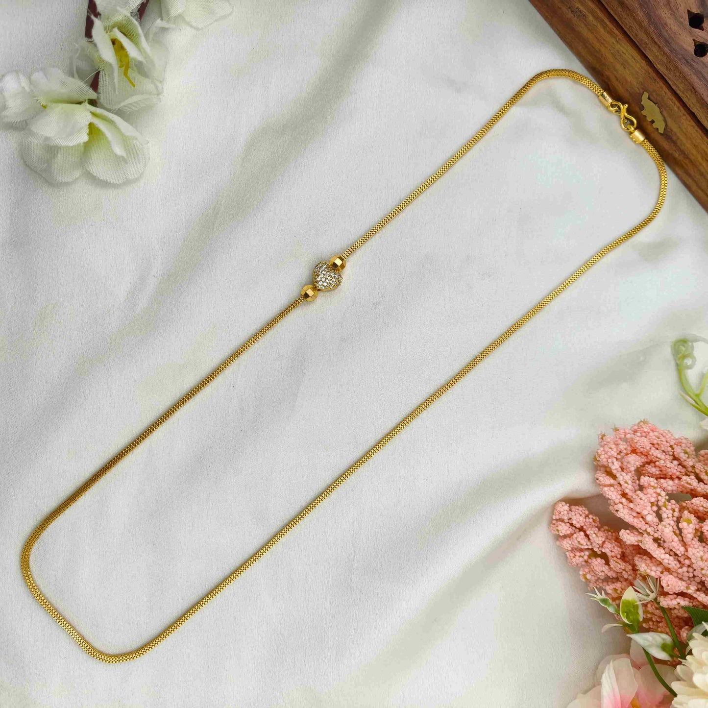 Diamond heart mop chain