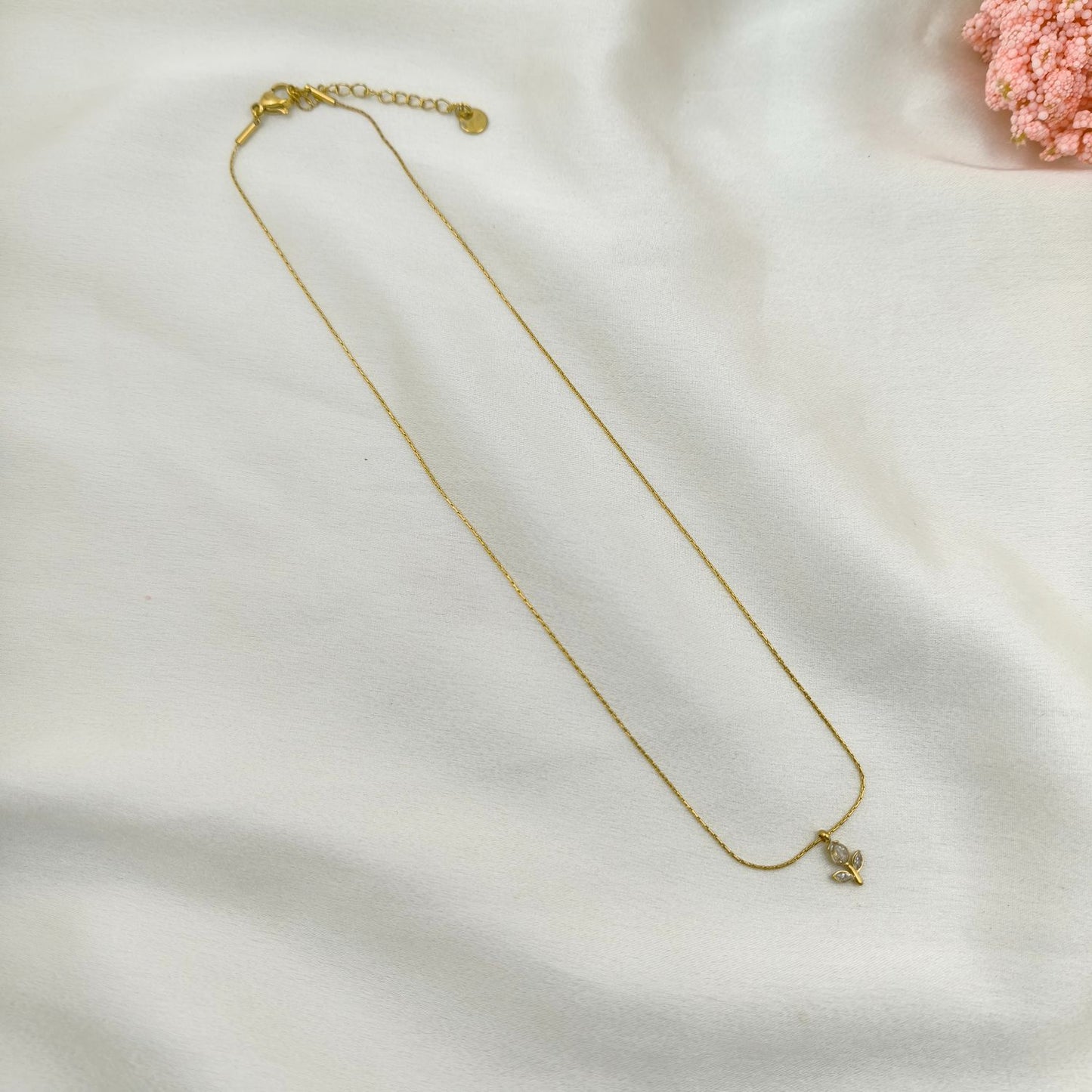 White Tulip anti tarnish chain