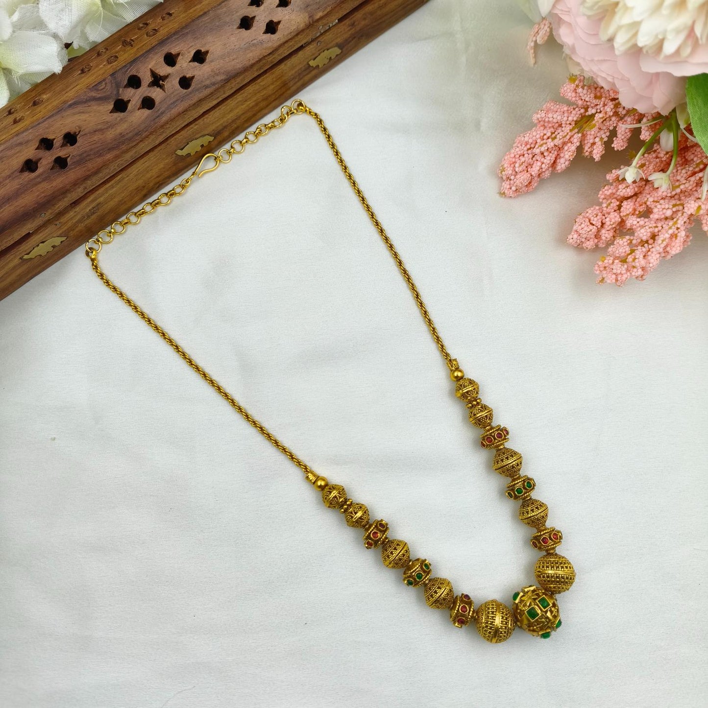 Big ball chain