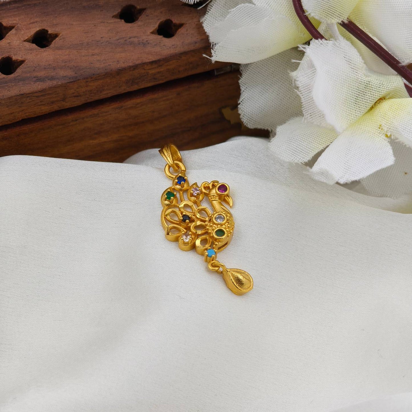 Multi peacock tiny pendant
