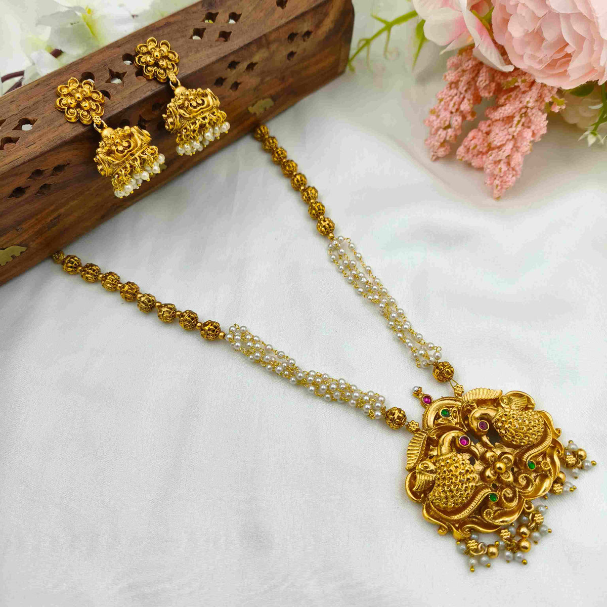 Annam Pearl chain