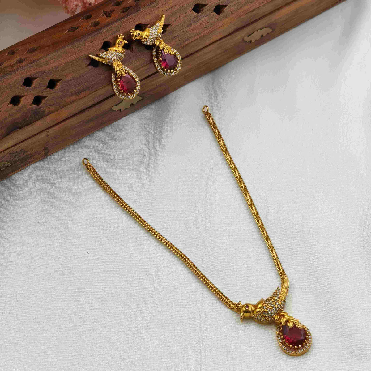Ruby Kuruvi necklace
