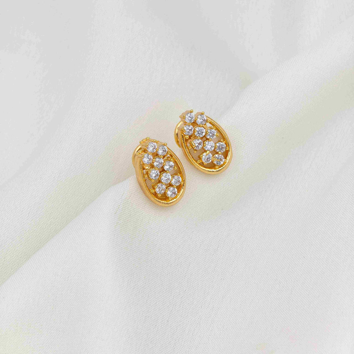 Diamond stone stud