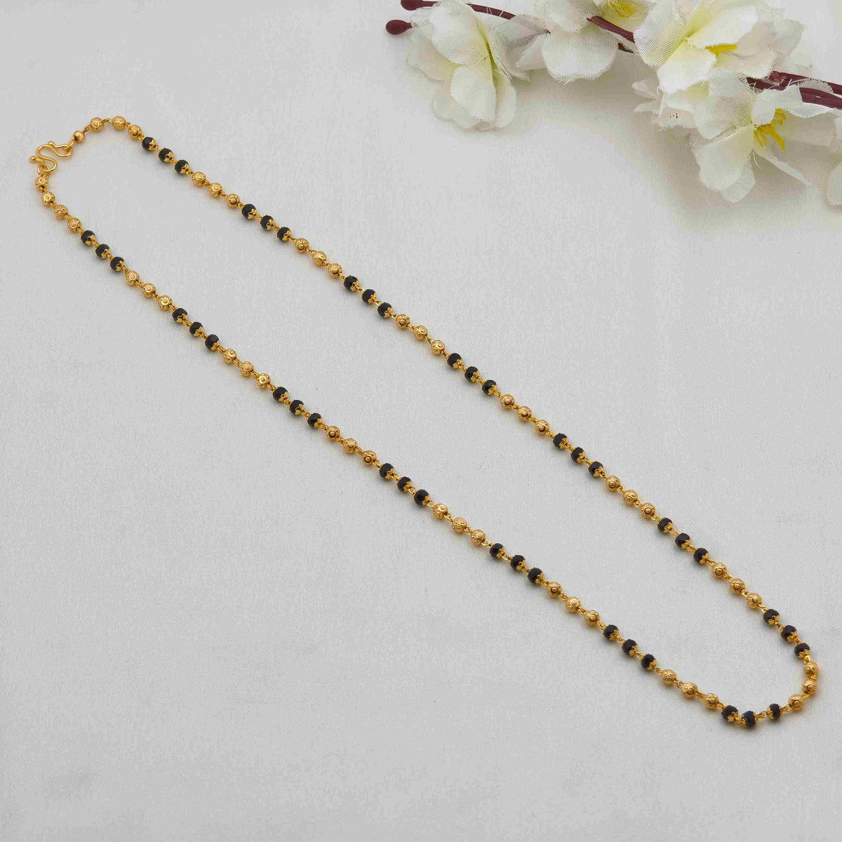 Classic Black beads chain