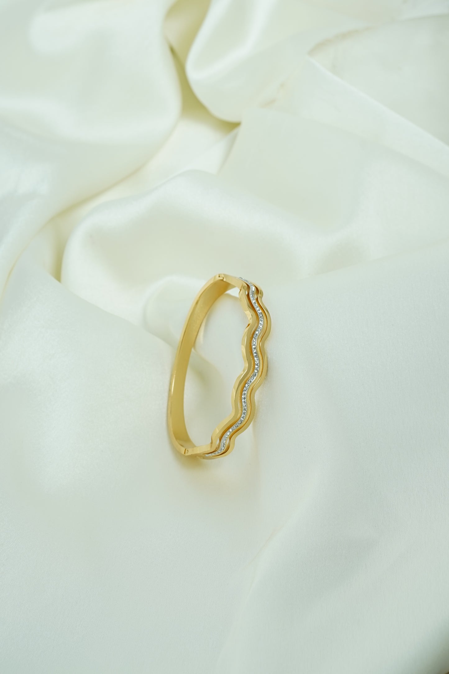 Wave gold