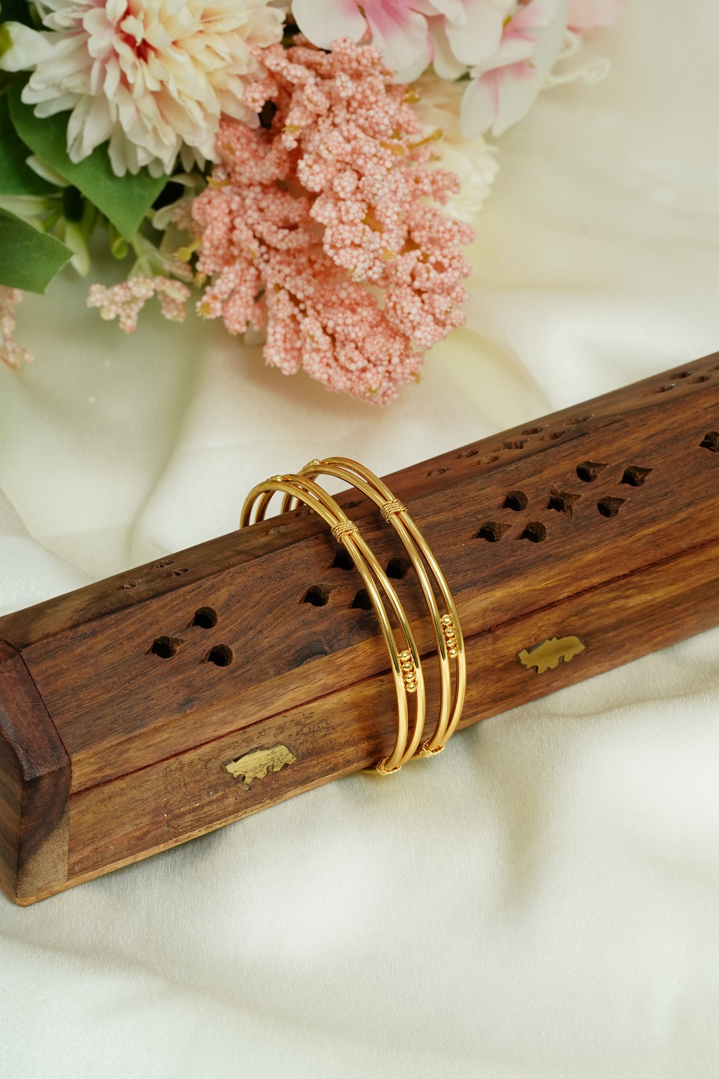 Two line ball bangle