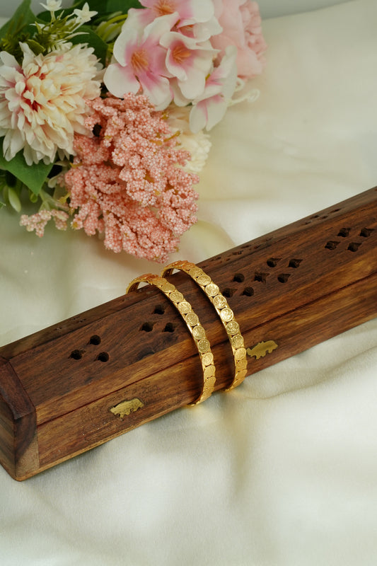 Lakshmi full coin bangle