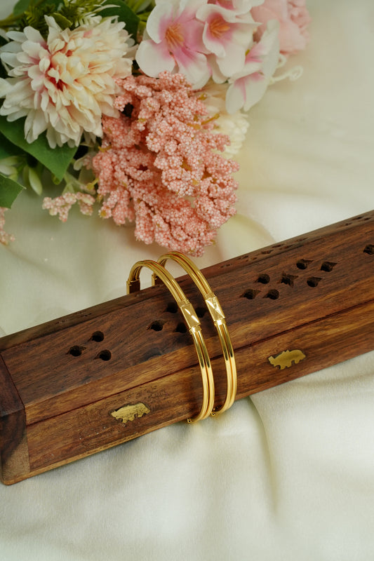 Two line X bangle