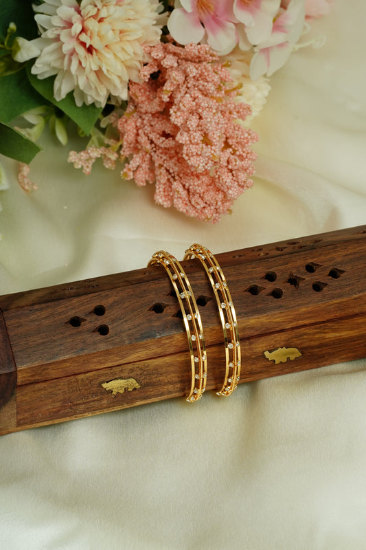 Two stone spring bangle