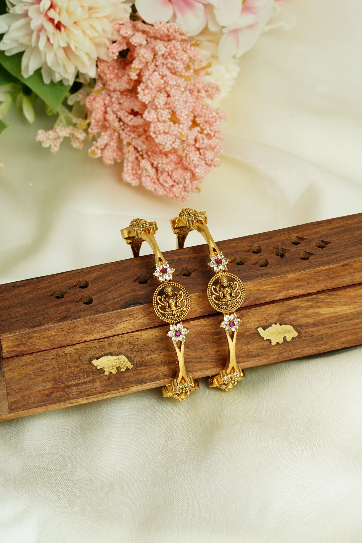 Ruby with green lakshmi flower bangle