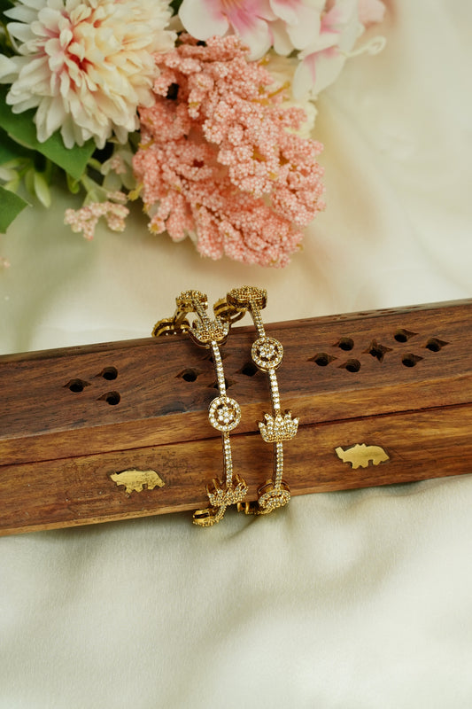 Lotus bangle