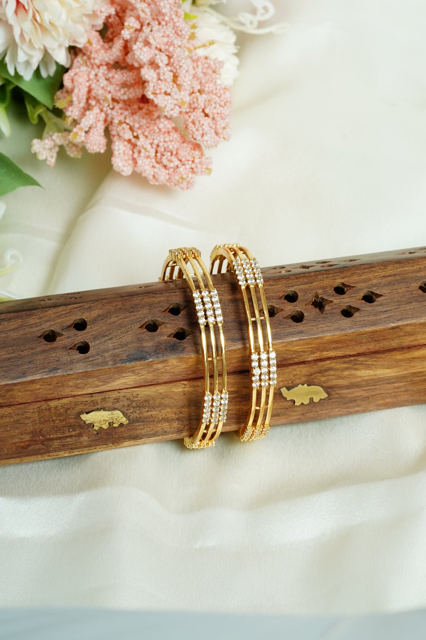 Three layer diamond bangle