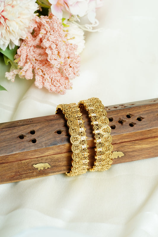 Inter lock lakshmi bangle