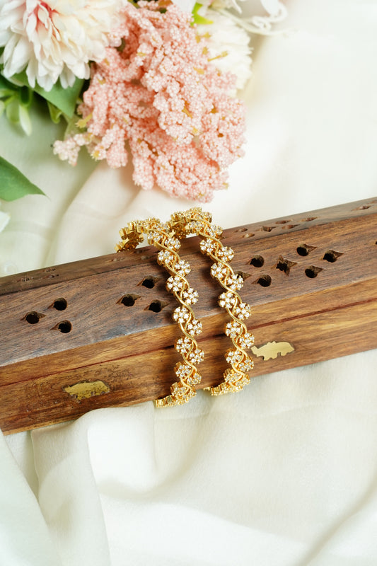 Diamond full flower bangle