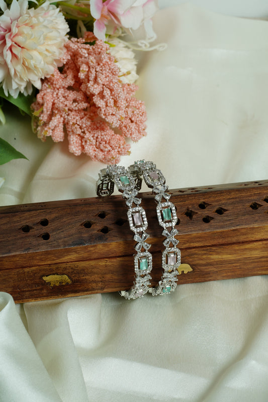 Patel square cut bangle