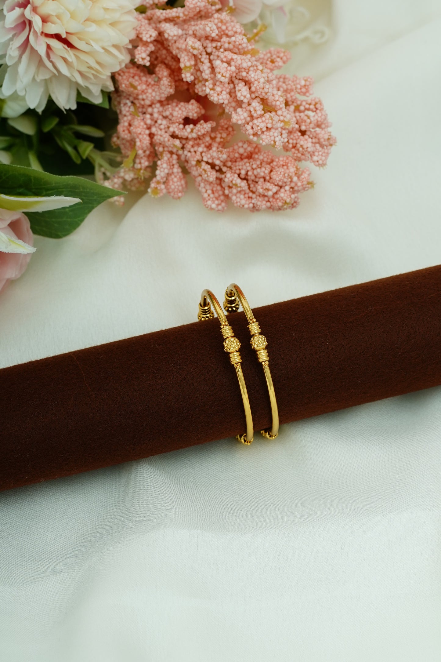 Dot ball baby bangle