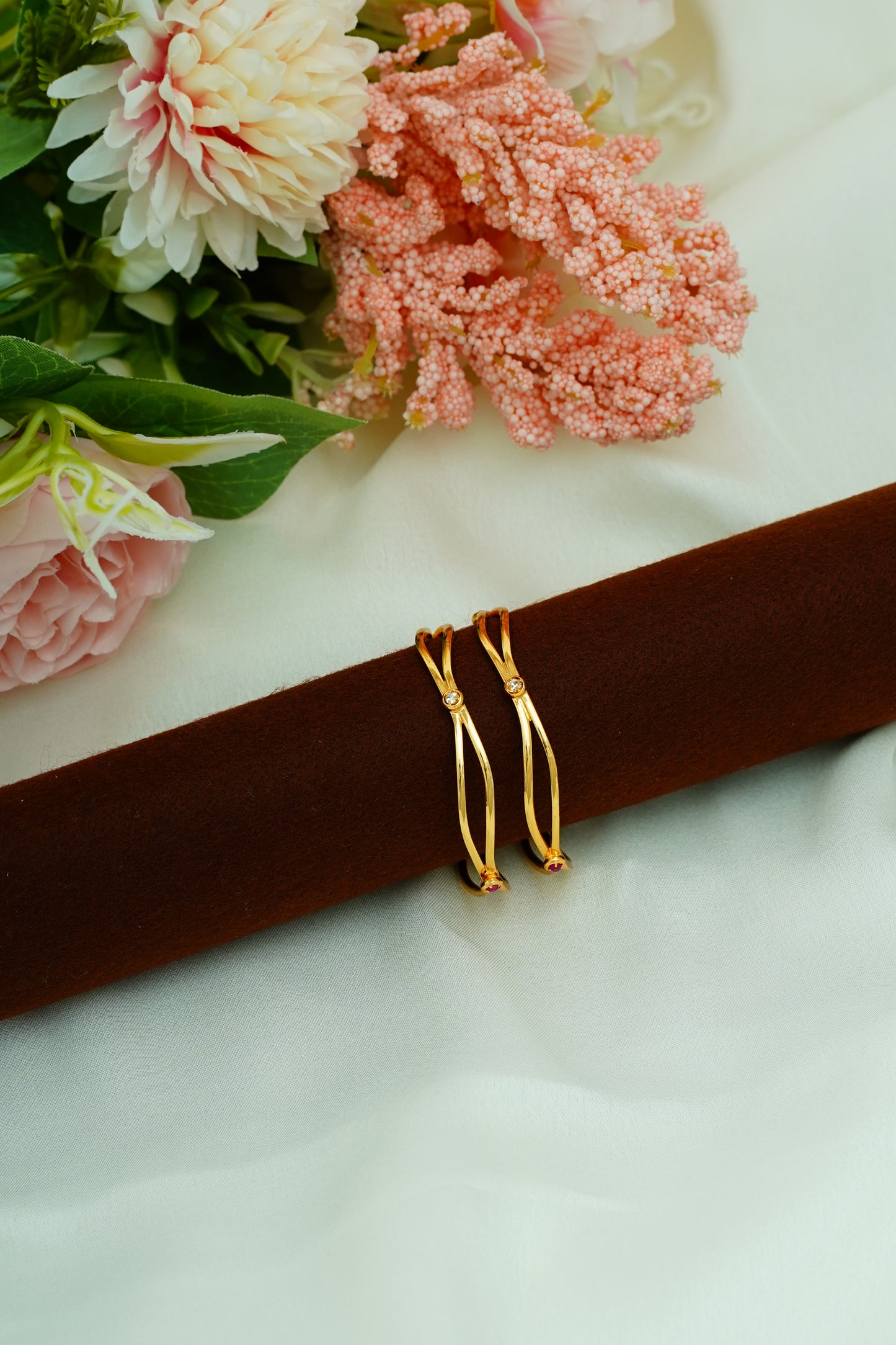 Single Stone Neli baby Bangle