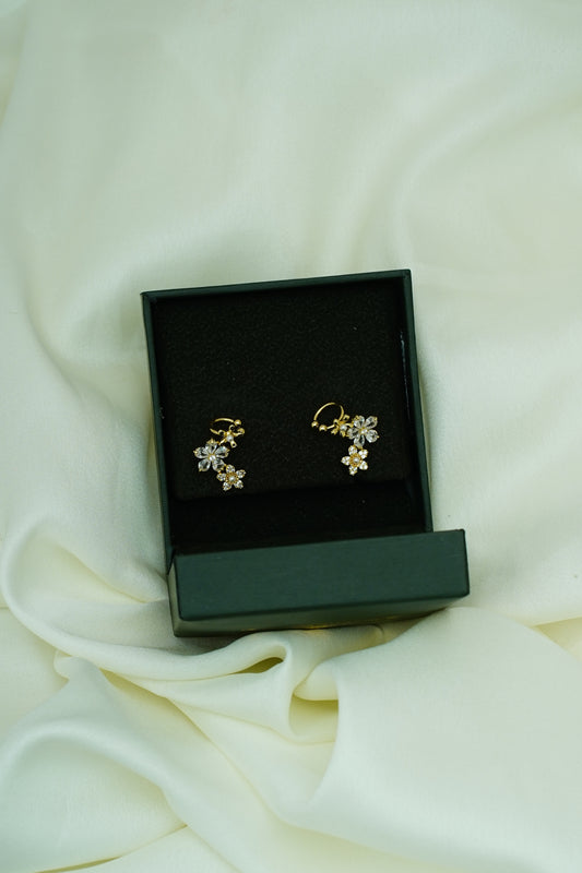 Diamond Flower earcuff