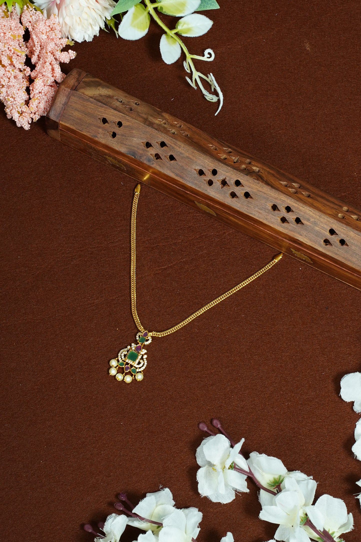 Green trendy Attica