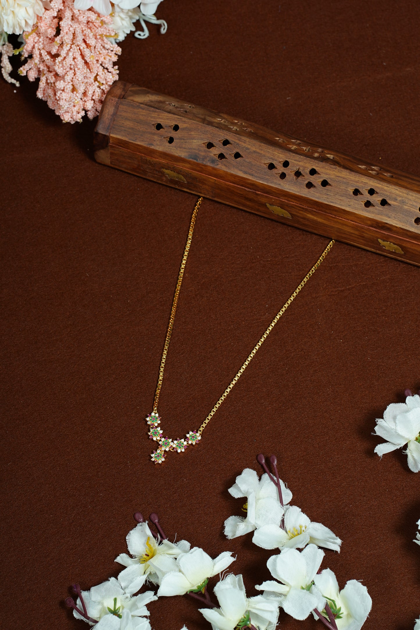 Multi five flower diamond