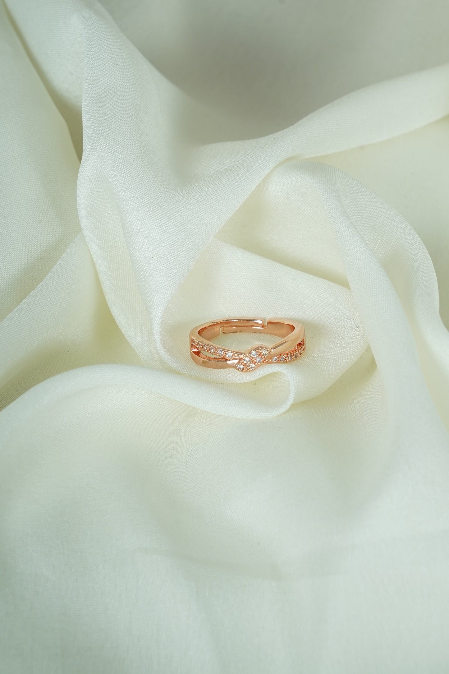 Zig Zag leaf Rose(Adjustable)