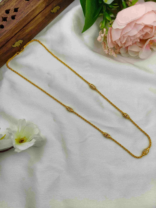 Spiral Chain Rubby with White
