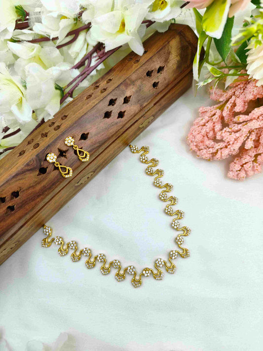 Twining necklace