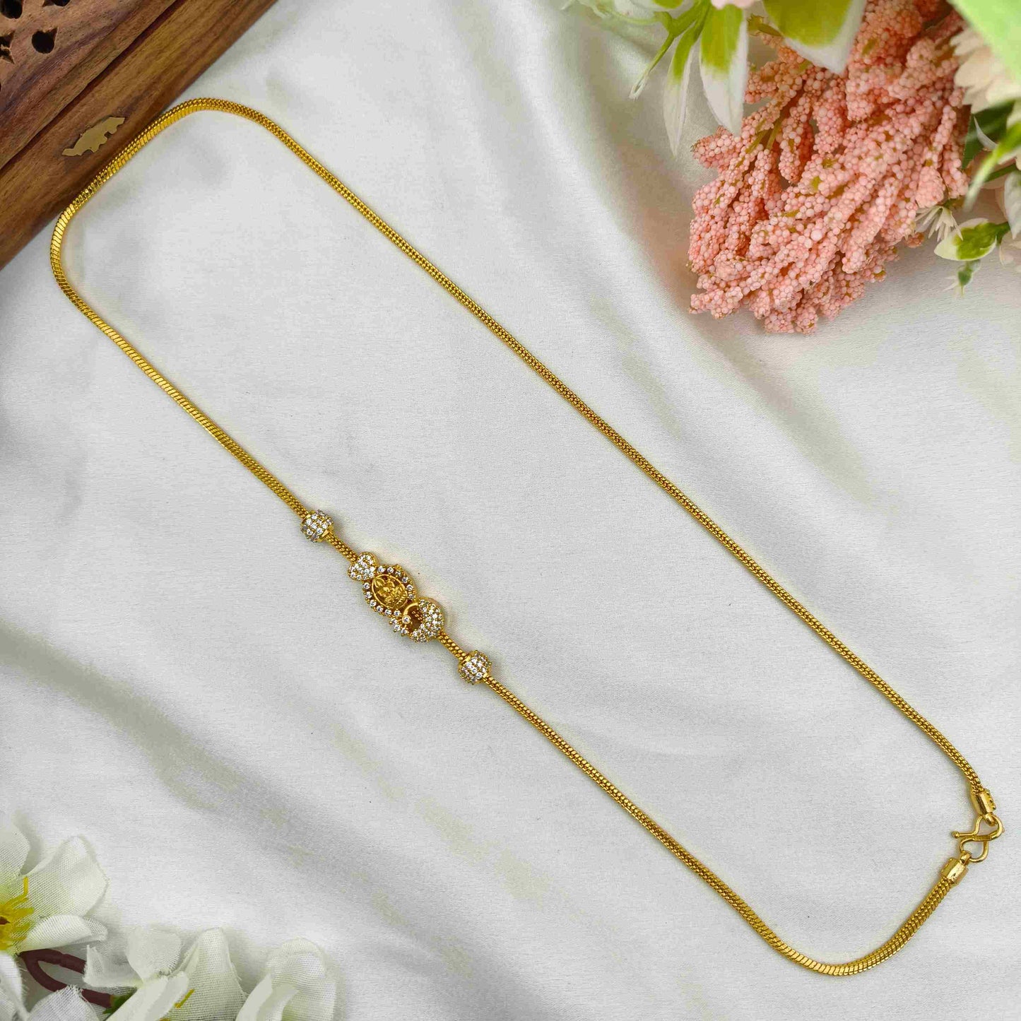 Heart lakshimi ball mop chain