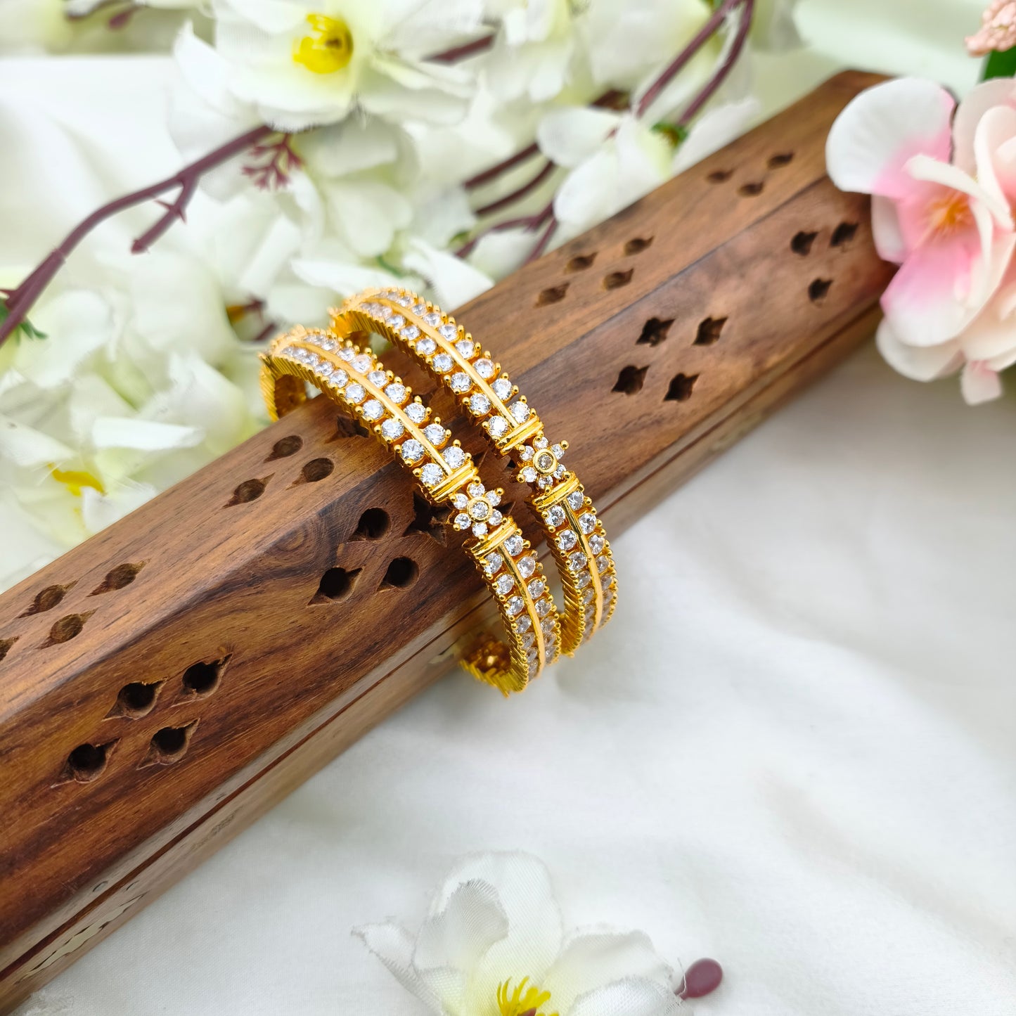 Real diamond inspire bangle