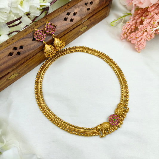 Screw elephant hasli necklace