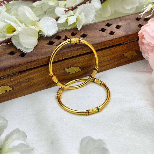 Enamel cut kids bangle