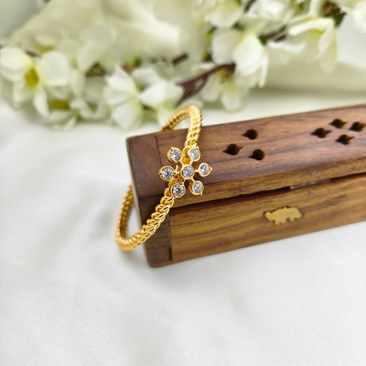 Solid 7 stone flower kada