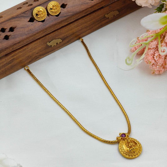 Gold coin attiga