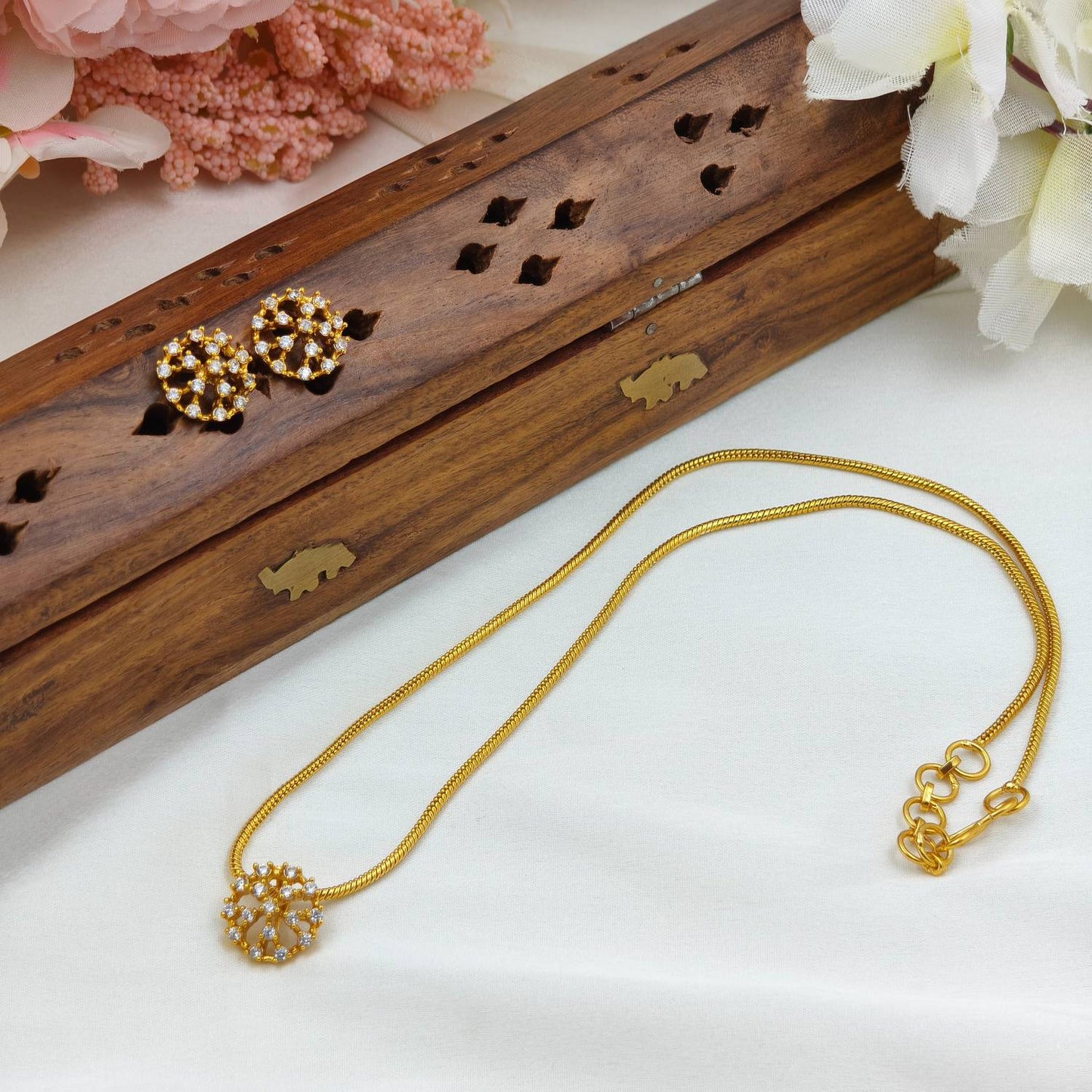Timeless Pendant