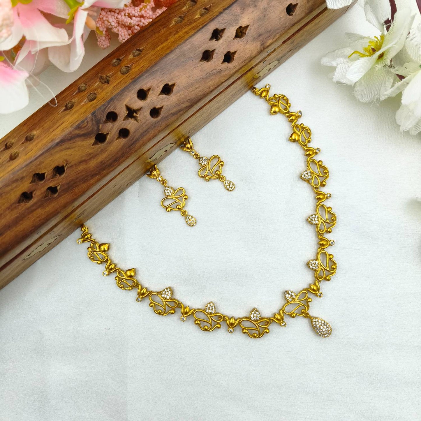 Grow Leaf Necklace
