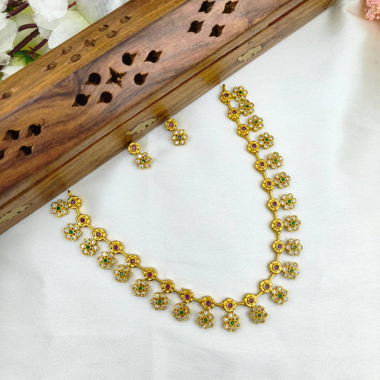 Hanging Royal Flower Necklace