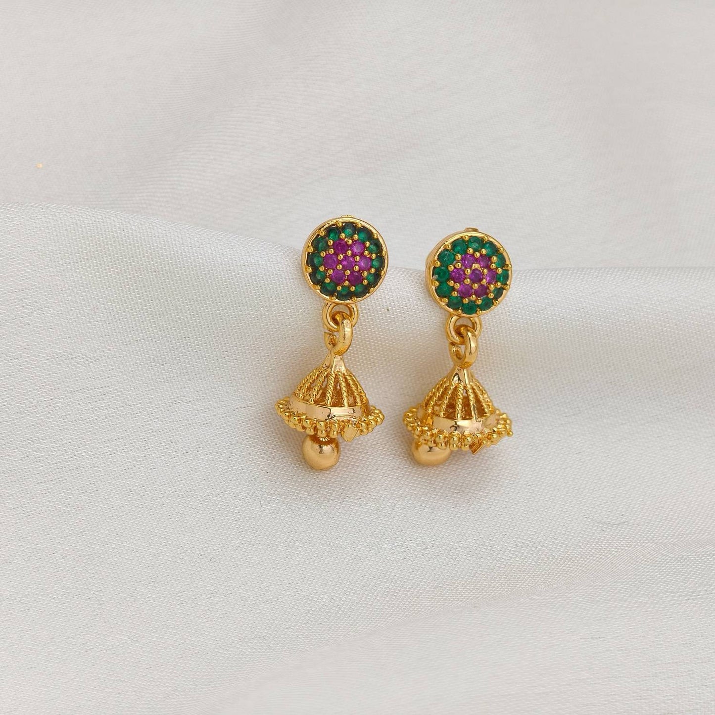 Daisy Shine multi color Stud