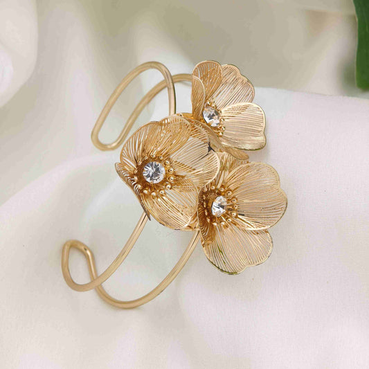 3 golden flower bracelet