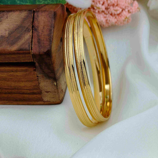 Bold laser bangle