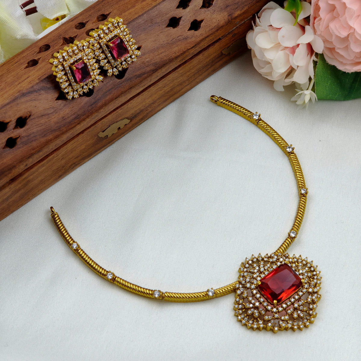 Diamond Ruby Hasli necklace