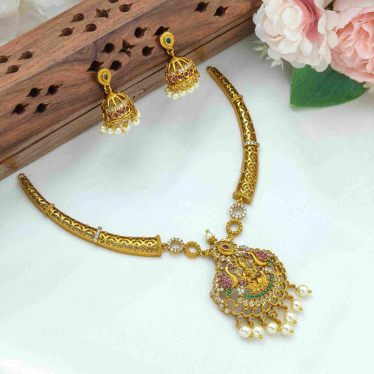 Trendly Hasli necklace