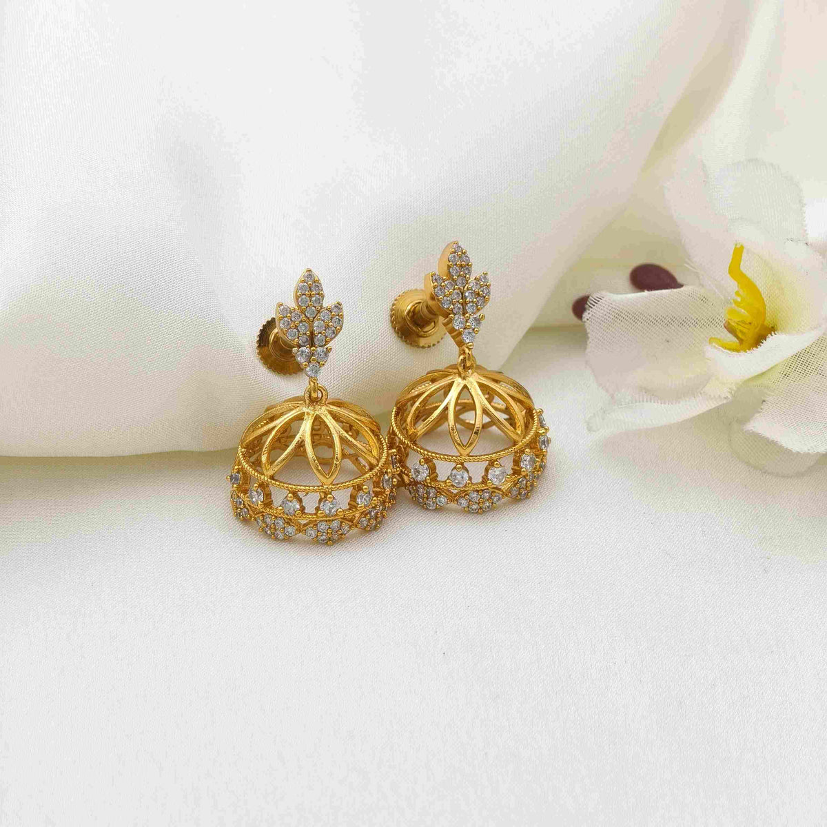 Floral victorian Jhumka