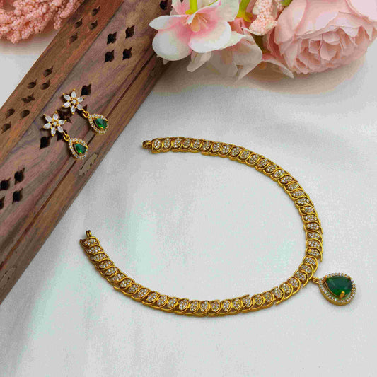 Green Diamond stone necklace